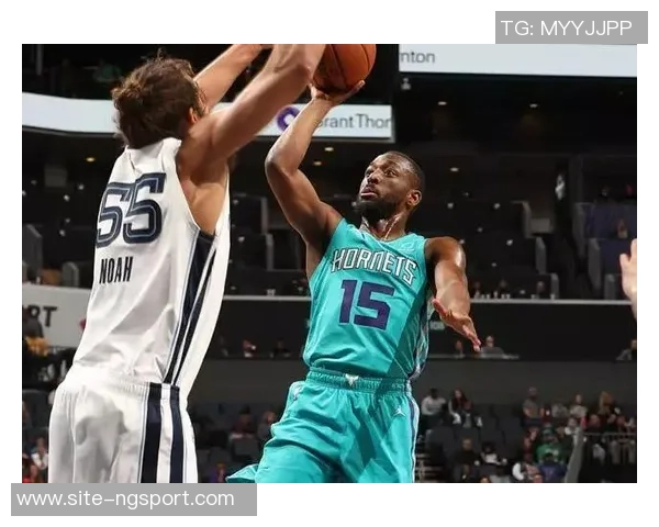 布杜克与艾菲斯激战正酣谁能在这场对决中笑到最后