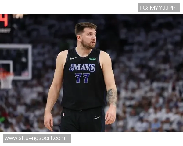 扎克拉文的篮球之路：从天赋少年到NBA明星的成长故事